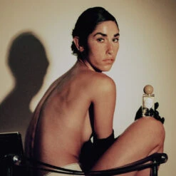 Leather Petals -Perfume Fragrance Shop Leather Petals by Regime des Fleurs Ministry of Scent3